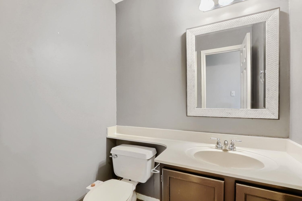 17204 Village Glen Rd - Photo 8