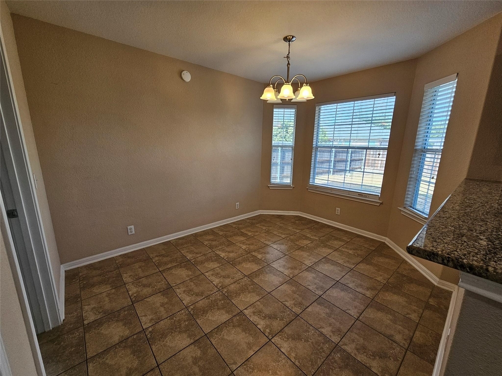 19001 Leigh Ln - Photo 13