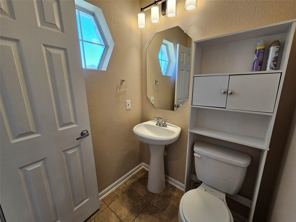 19001 Leigh Ln - Photo 14