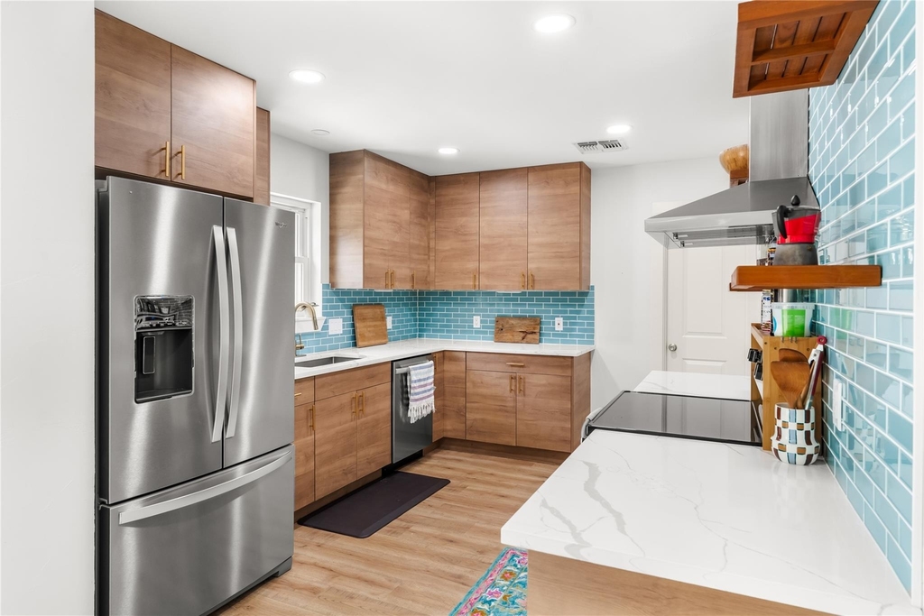 1211 Sahara Ave - Photo 15