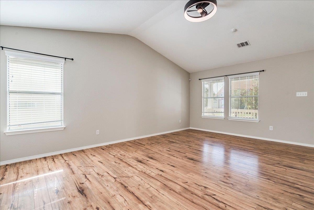 175 Wetzel - Photo 10