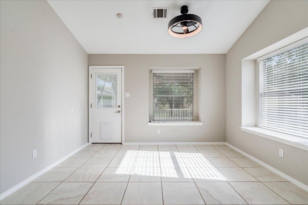 175 Wetzel - Photo 15