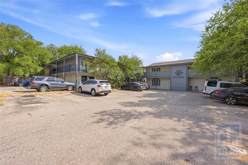 1111 W 10th St - Photo 26