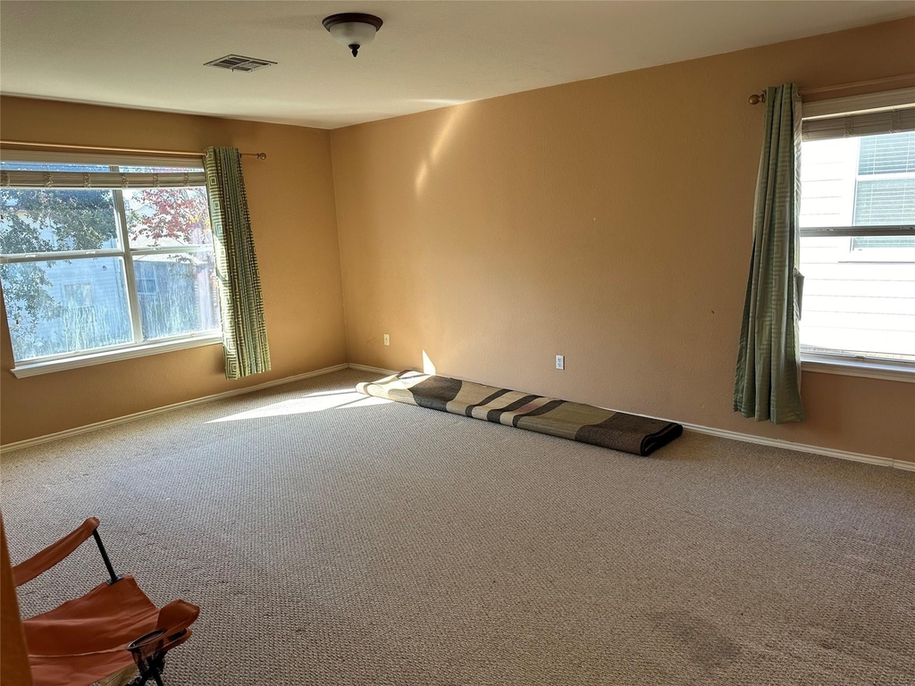 3200 Peruga Ln - Photo 9