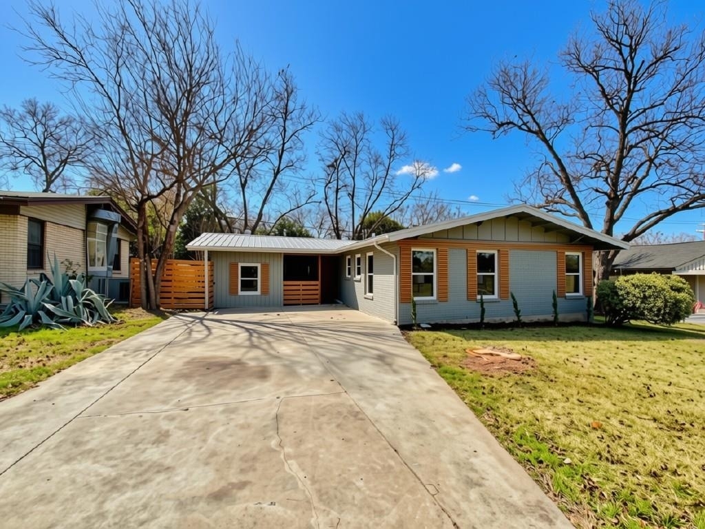 1420 Northridge Dr - Photo 0