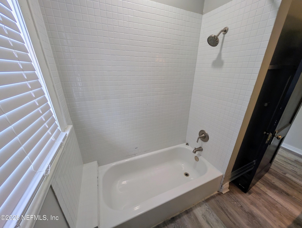 2818 Herschel Street - Photo 3