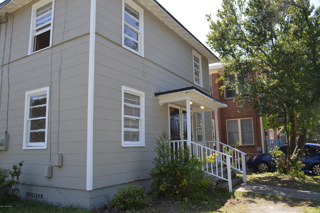803 Acosta Street - Photo 14
