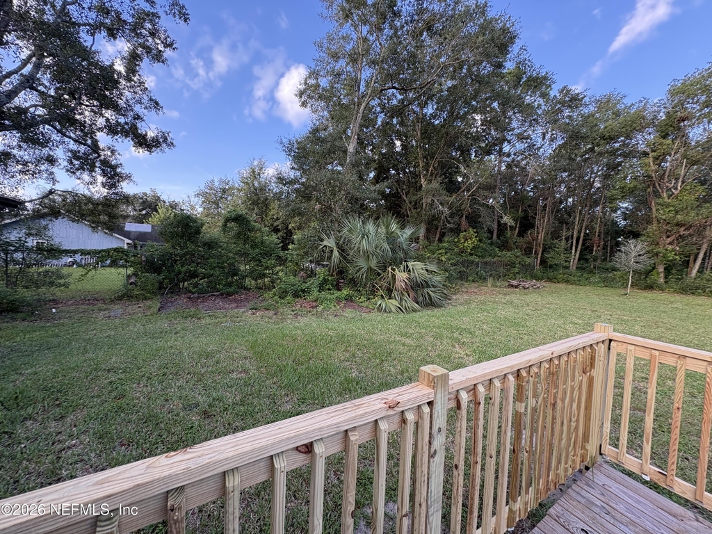 12948 Gillespie Avenue - Photo 23