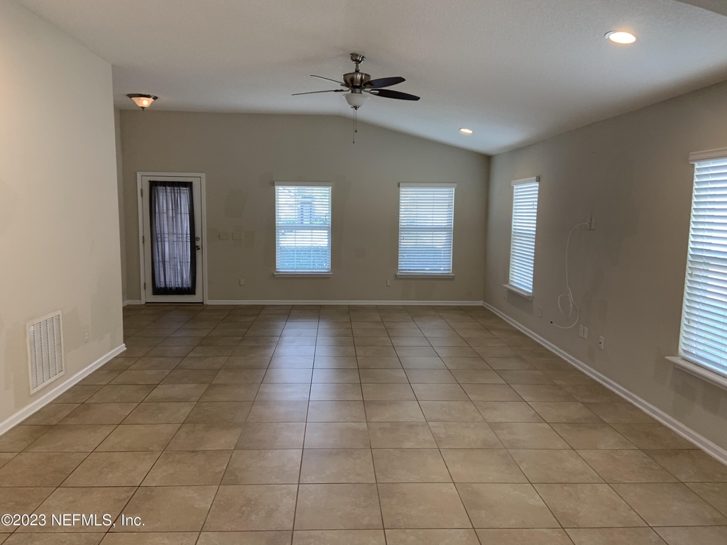 1897 High Prairie Lane - Photo 4