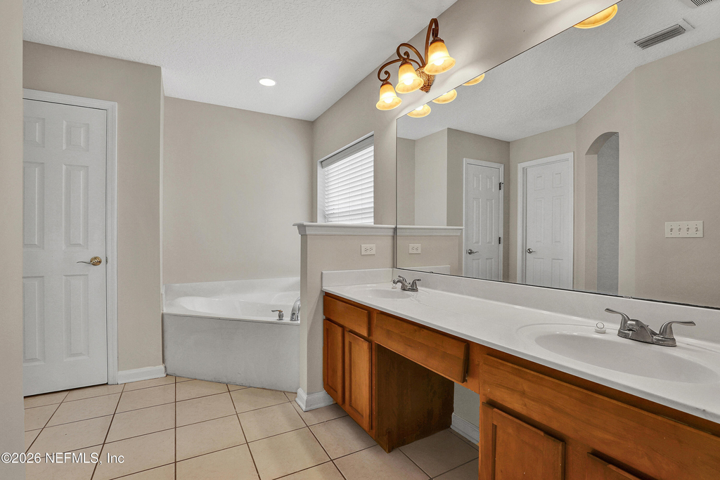 14422 Christen Drive S - Photo 10