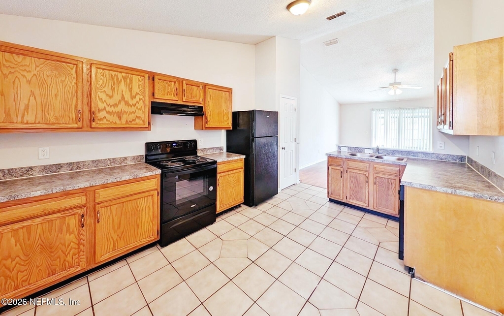 10850 Wahine Drive N - Photo 1