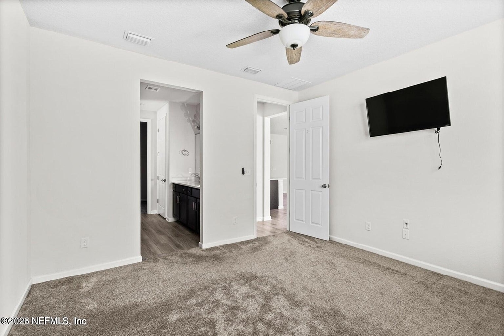 3067 Alpin Drive - Photo 3