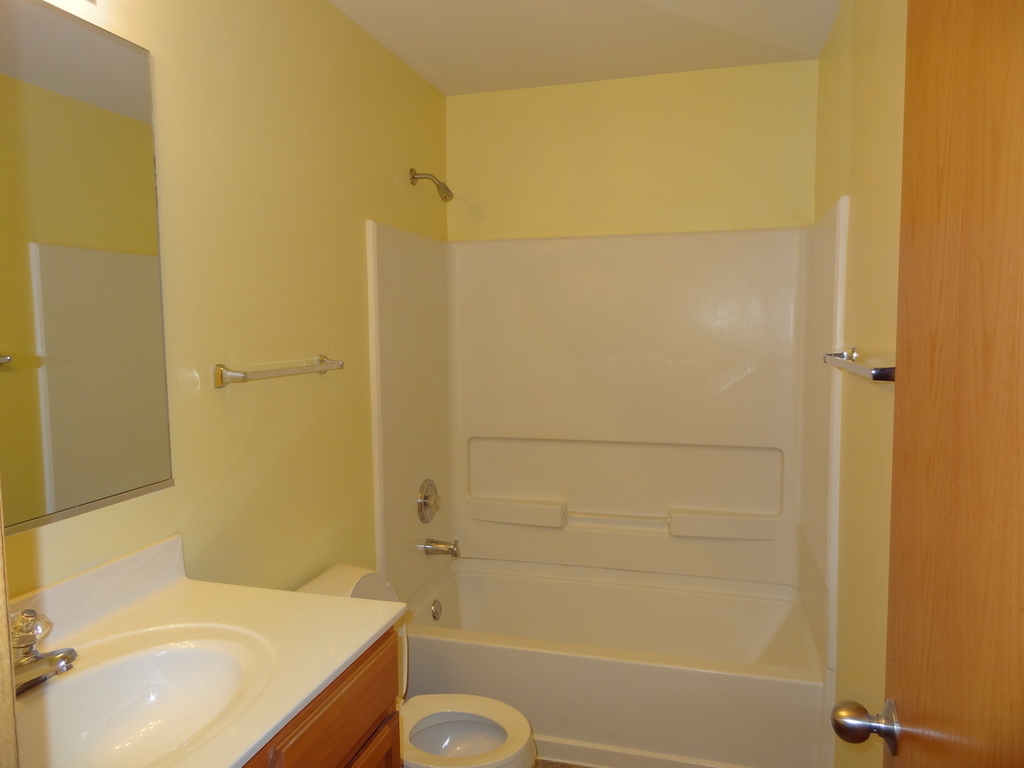 191 Willoughby Court - Photo 3