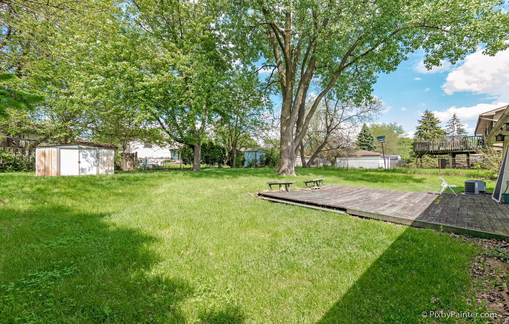 240 Bristol Way - Photo 17