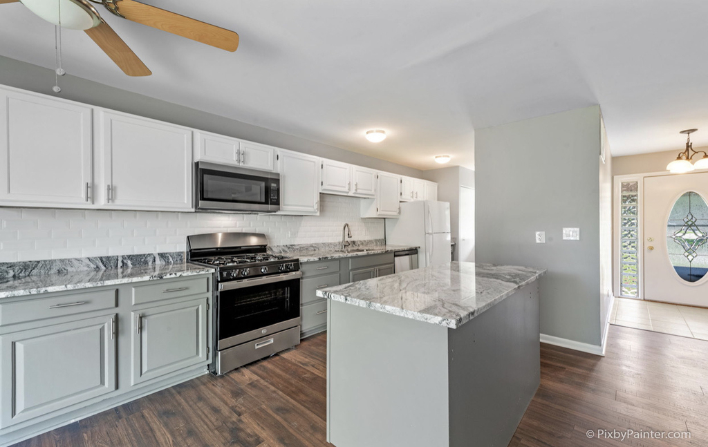 240 Bristol Way - Photo 7