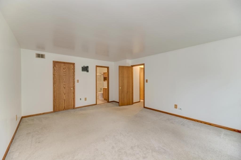 1102 Country Drive - Photo 22