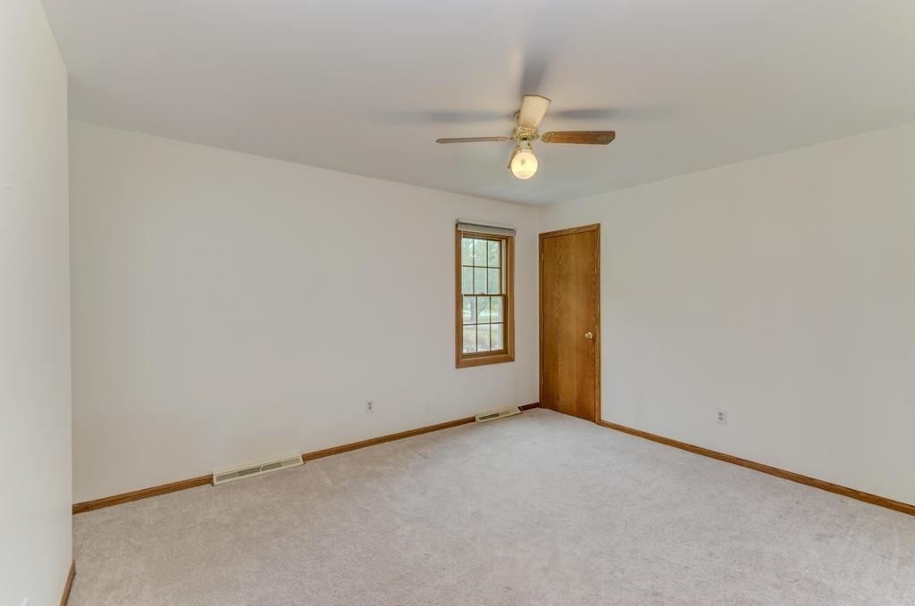 1102 Country Drive - Photo 25