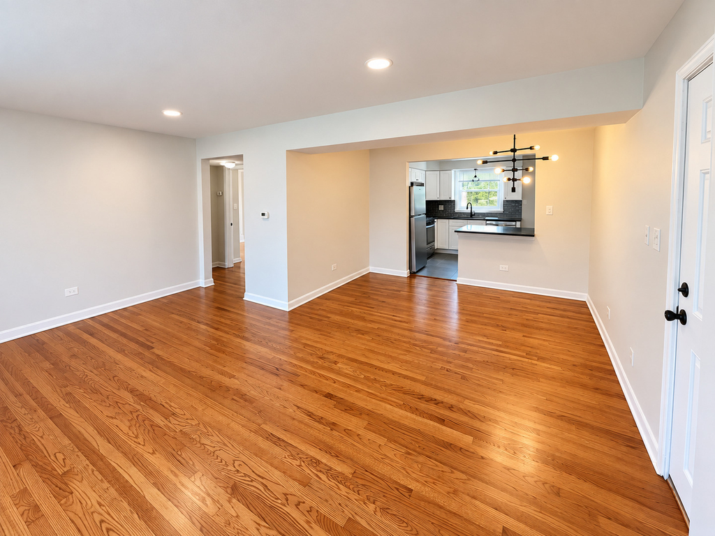 225 W Johnson Street - Photo 3