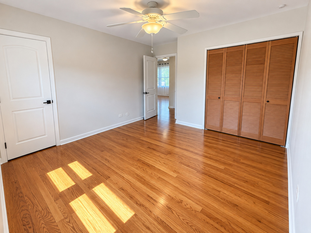 225 W Johnson Street - Photo 7