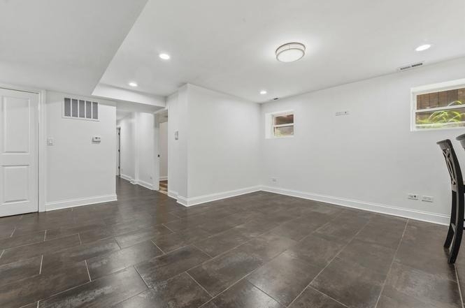 7733 N Marshfield Avenue - Photo 7