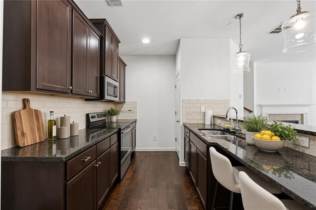 4987 Longview Walk - Photo 1