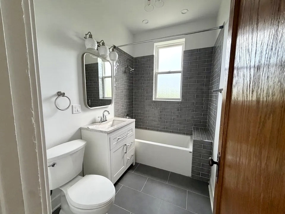 3416 W Schubert Avenue - Photo 8