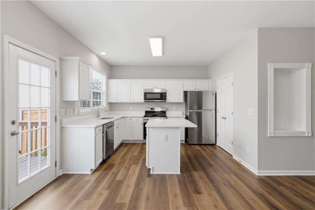 1307 Greychurch Way - Photo 4