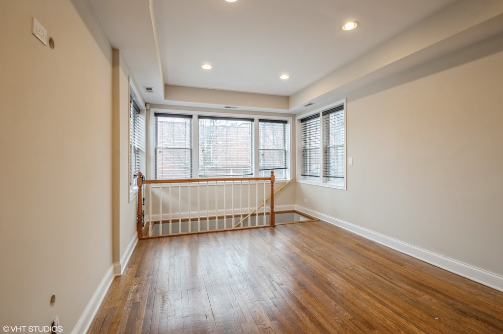 2417 N Ridgeway - Photo 3