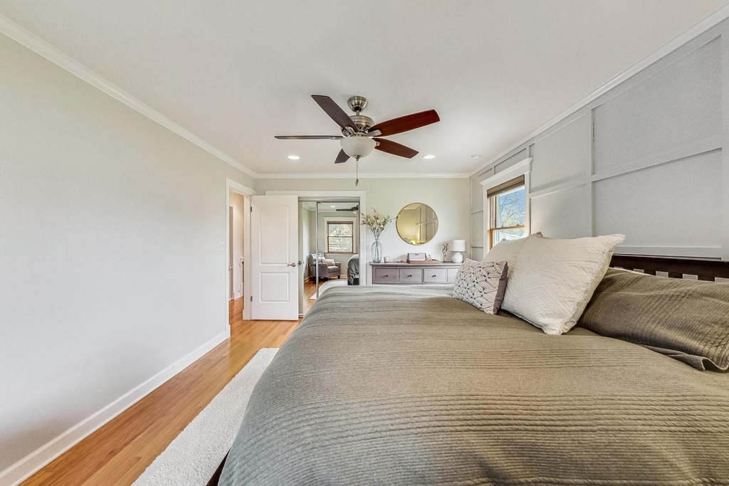 1105 W Miner Street - Photo 9