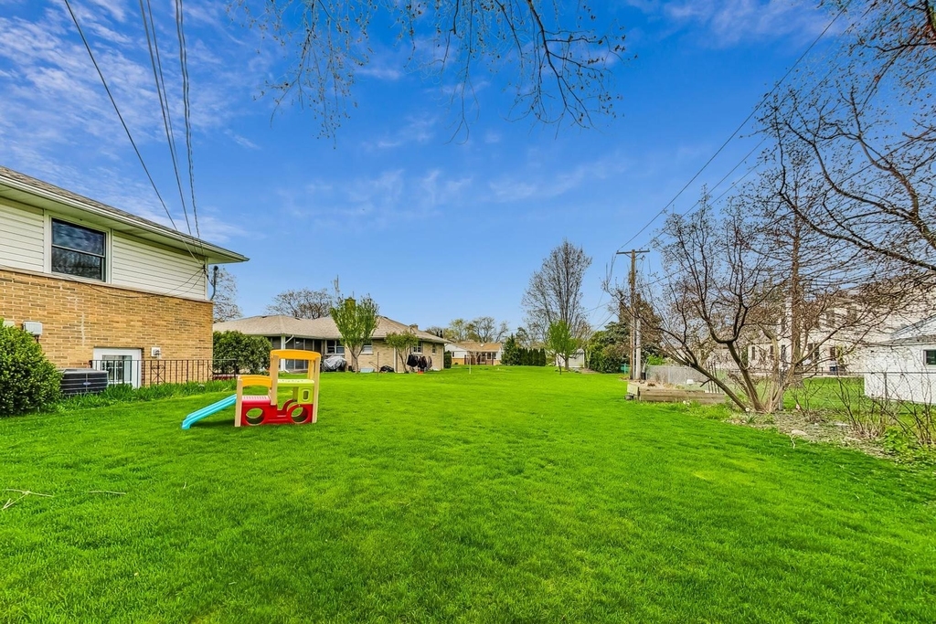1105 W Miner Street - Photo 28
