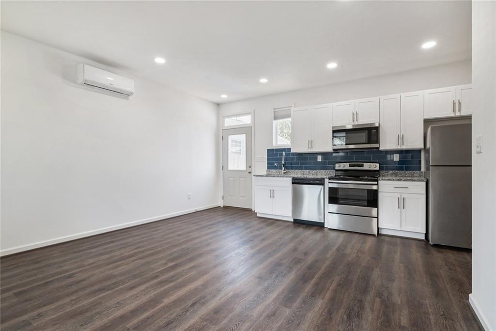 1060 Grant Way Se - Photo 5