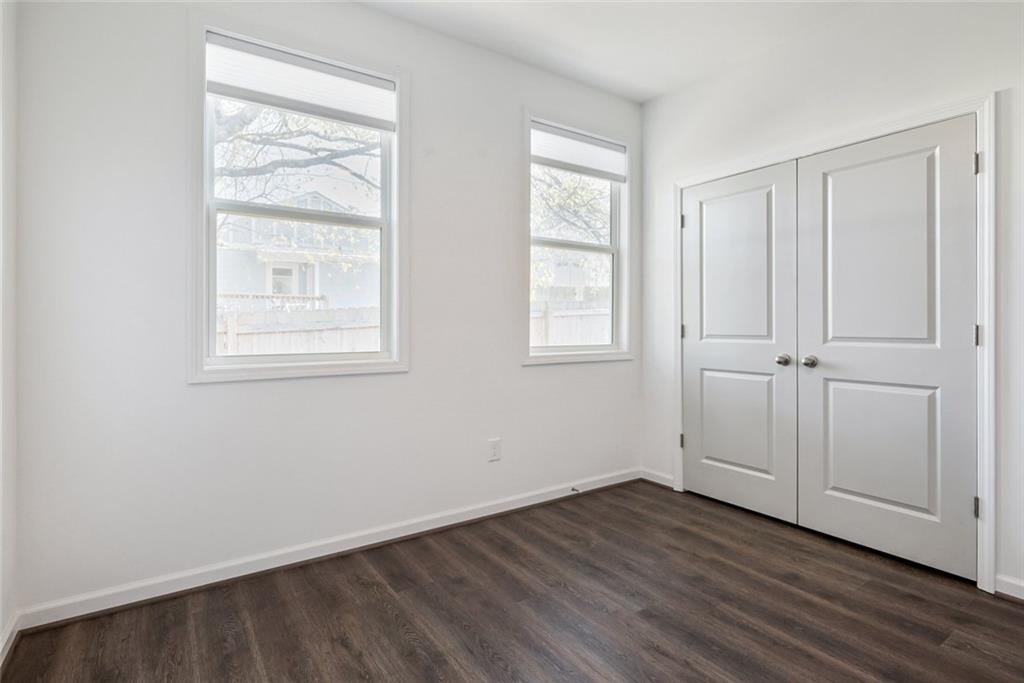 1060 Grant Way Se - Photo 13
