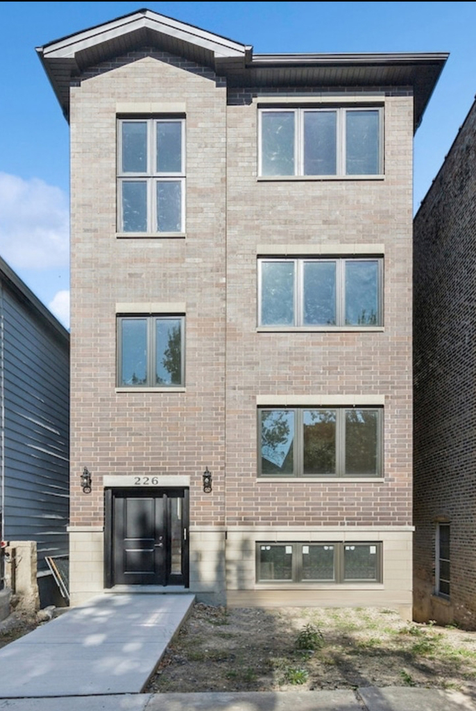 226 W 24th Street - Photo 0