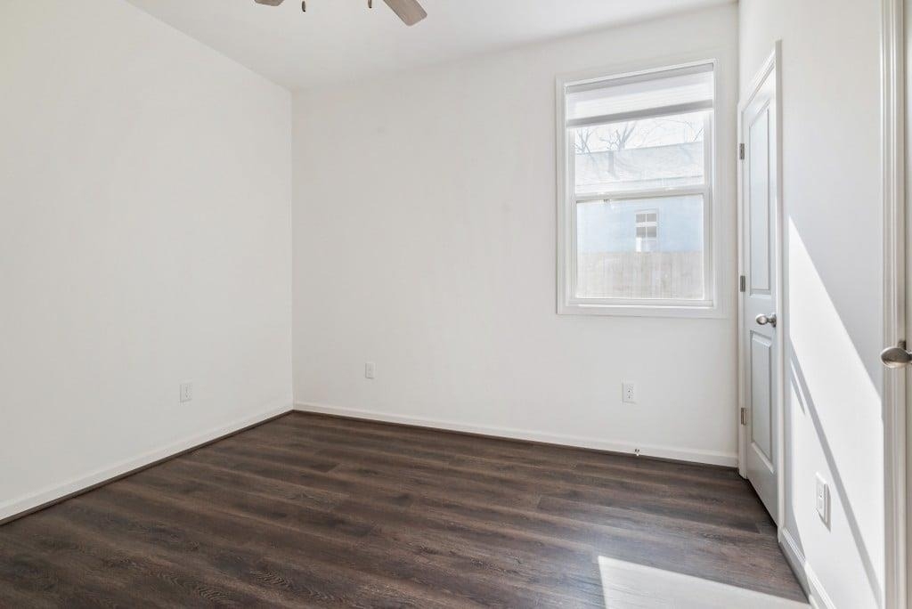 1060 Grant Way Se - Photo 11