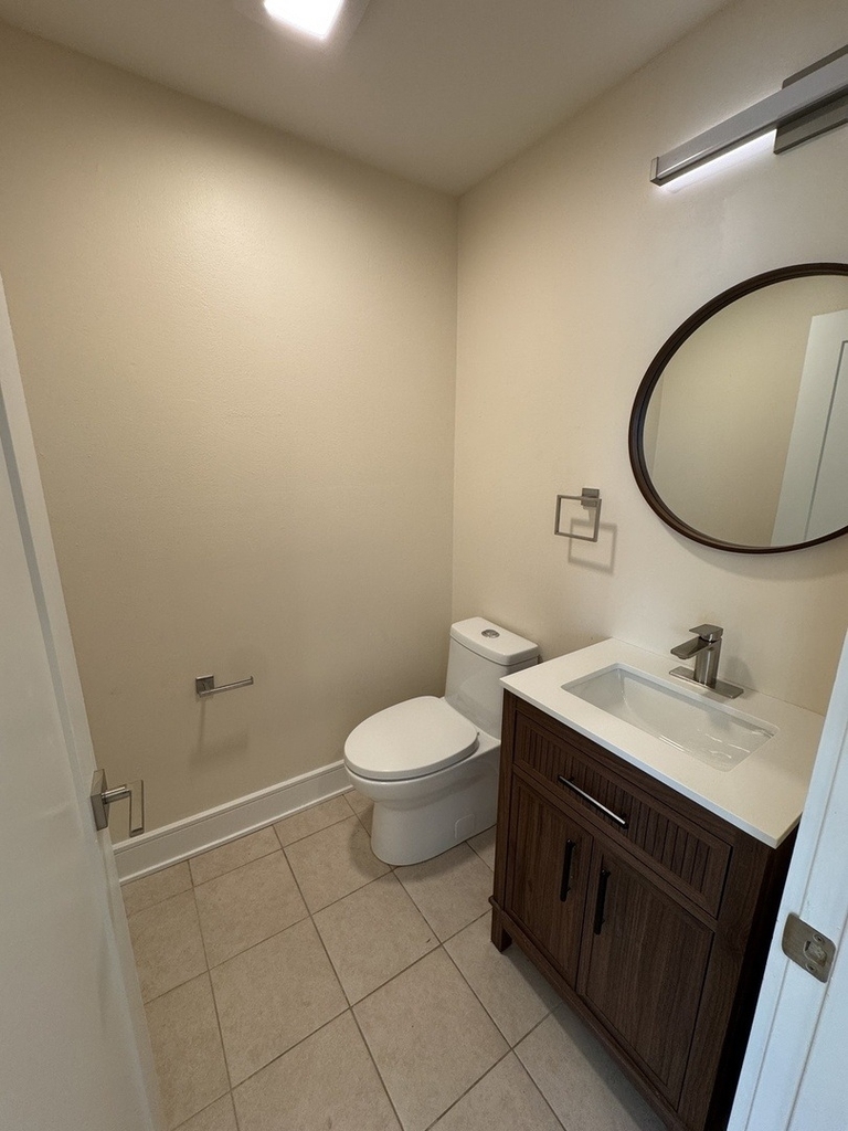 444 N State Street - Photo 4