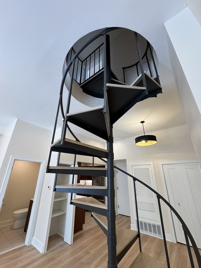 444 N State Street - Photo 9