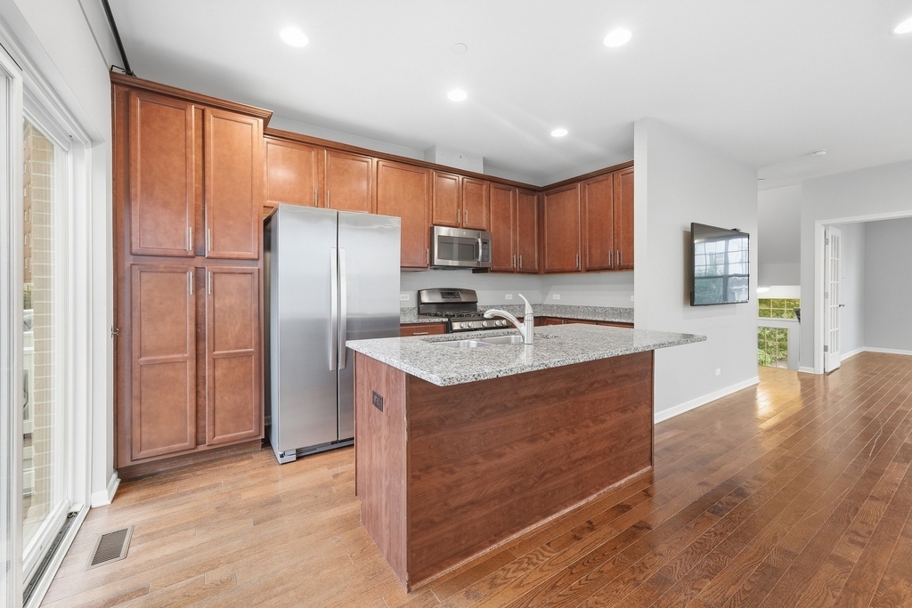 200 Concord Court - Photo 5