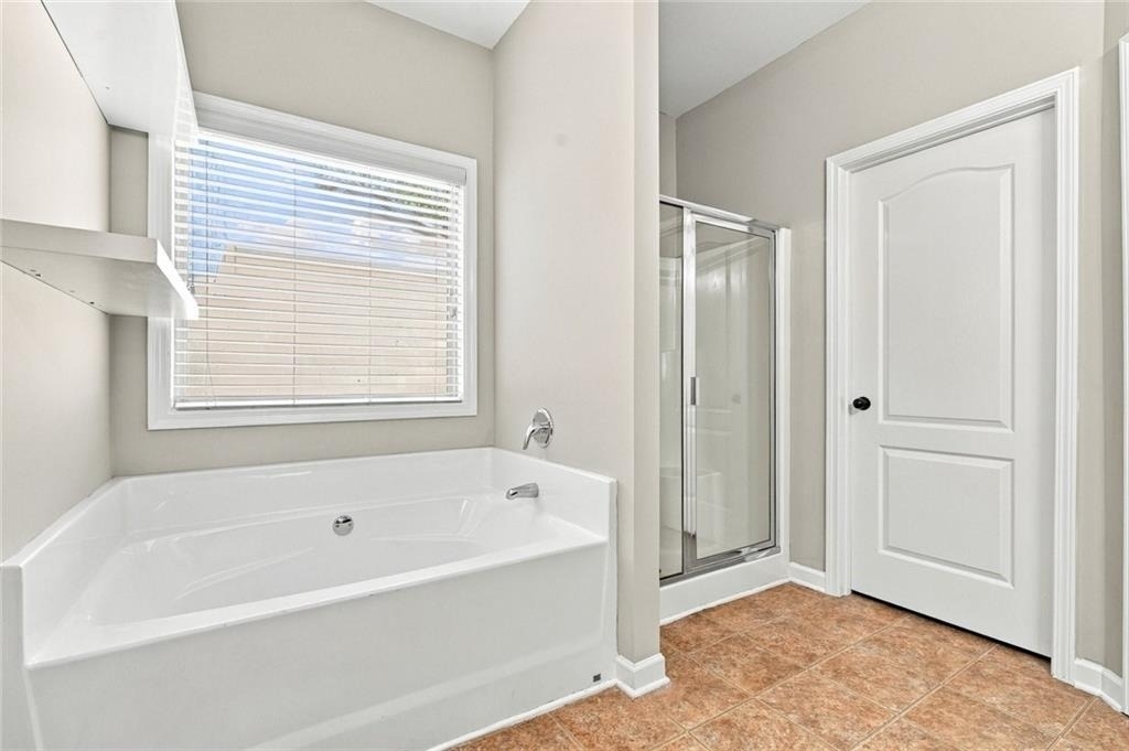 5335 Redfield Way - Photo 13