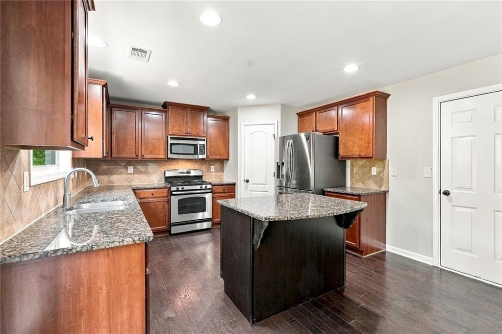 5335 Redfield Way - Photo 6