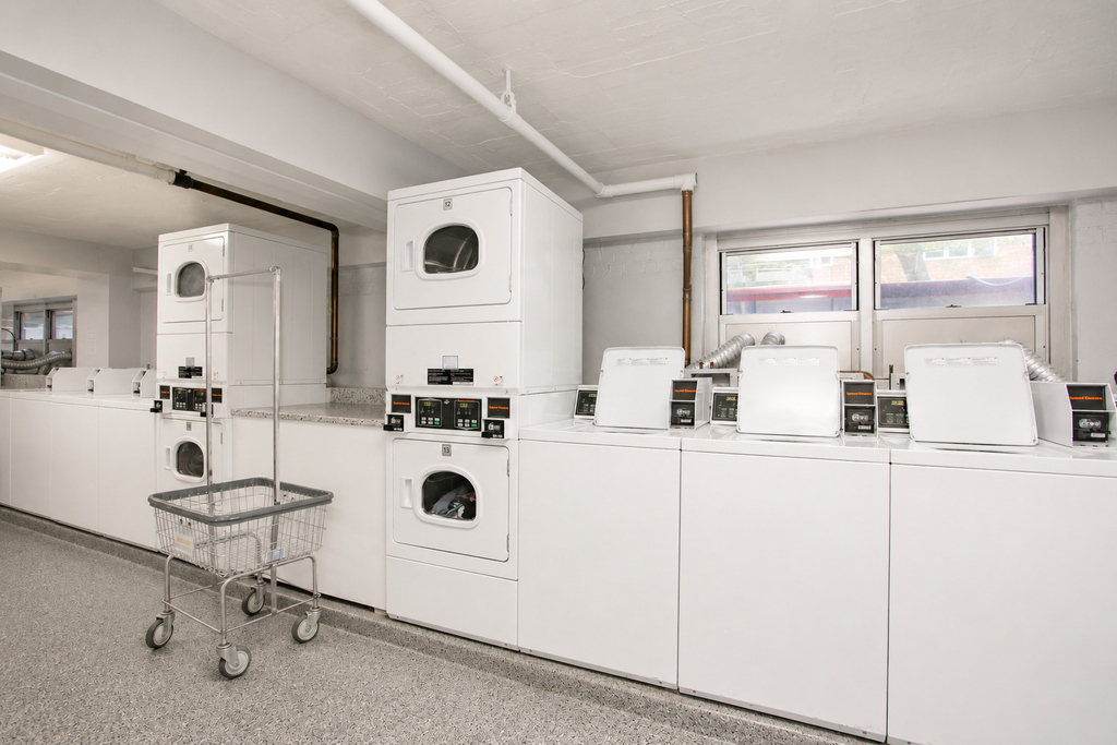 4980 N Marine Drive - Photo 8