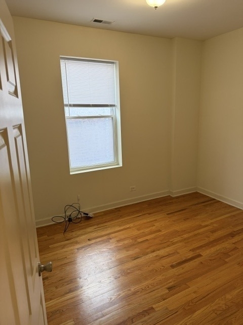 1230 W North Shore Avenue - Photo 3