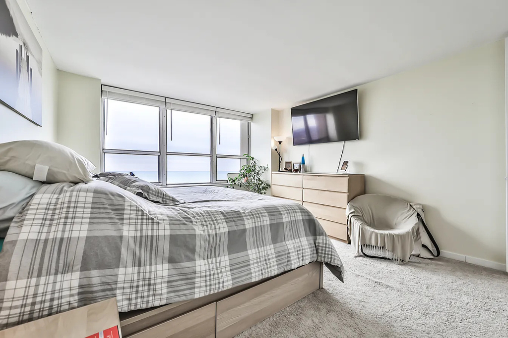 655 W Irving Park Road - Photo 20