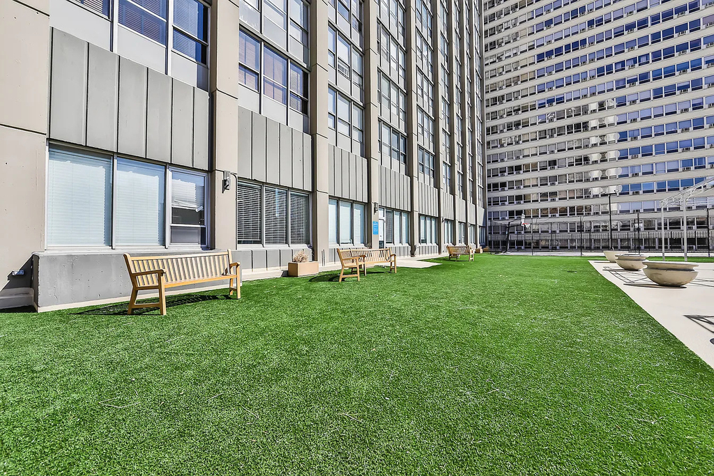 655 W Irving Park Road - Photo 24