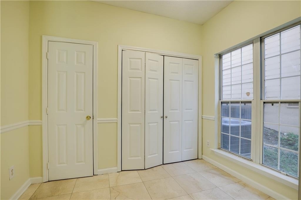 4033 Oak Glenn Drive - Photo 8
