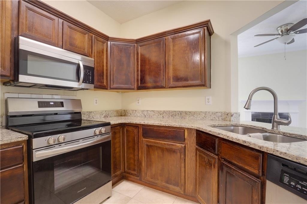 4033 Oak Glenn Drive - Photo 9