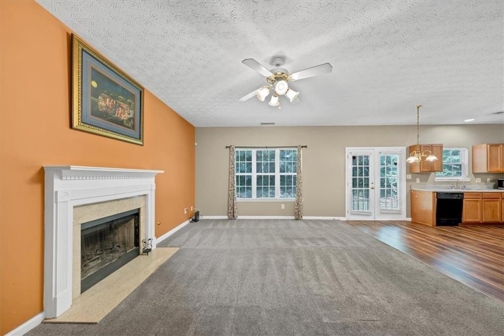 5745 Old Carriage Drive - Photo 4