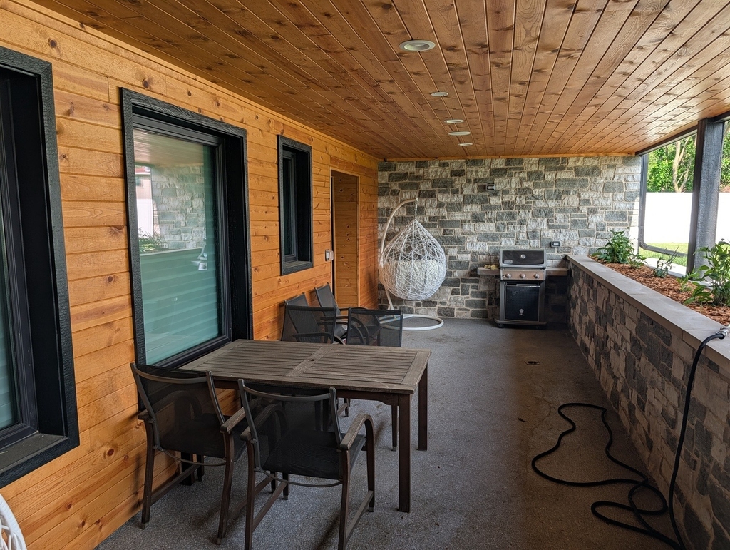 675 W Gilbert Road - Photo 9