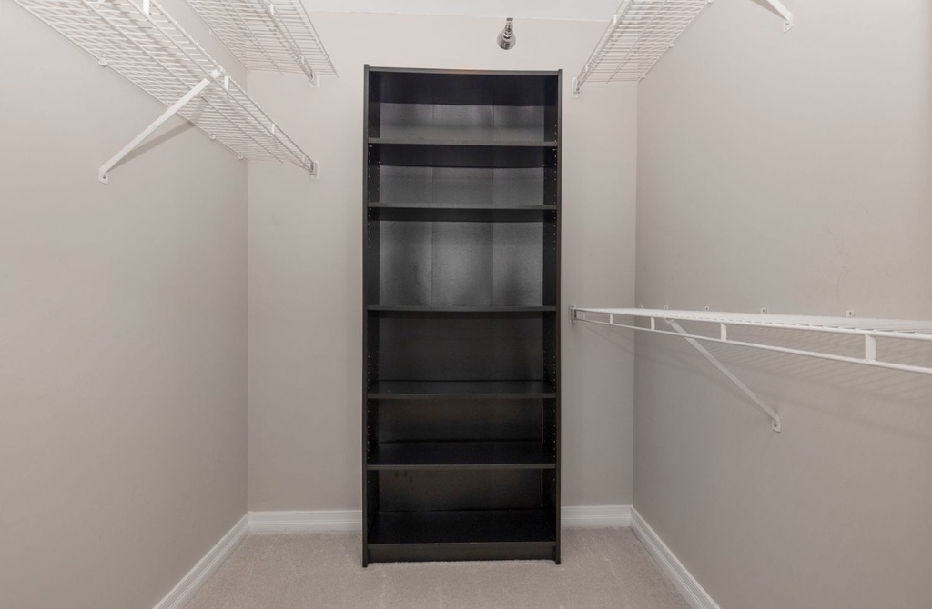 401 E Ontario Street - Photo 12
