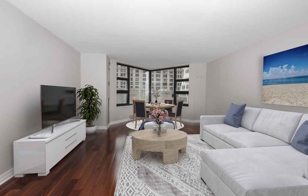 401 E Ontario Street - Photo 2