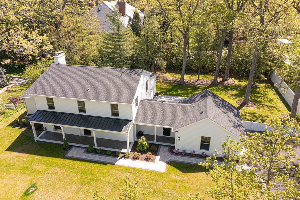 707 Brierhill Road - Photo 0